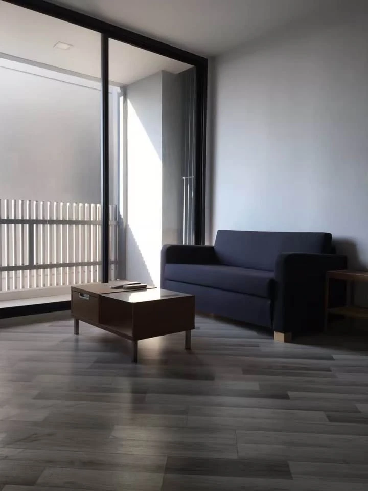 ให้เช่า Vento Condo 2 ห้องนอน 2 ห้องน้ำ พื้นที่ใช้สอยเยอะ มาพร้อมเฟอร์นิเจอร์ครบครัน หิ้วกระเป๋าเข้าอยู่ได้เลยจ้า