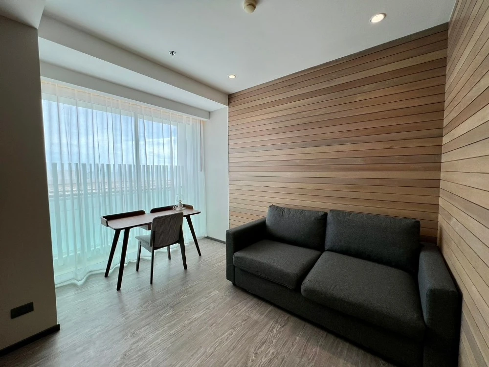 ให้เช่า Veranda Residence Pattaya ชั้น 8 ห้องกว้าง แต่งครบ พร้อมอยู่ จองเลยจ้า