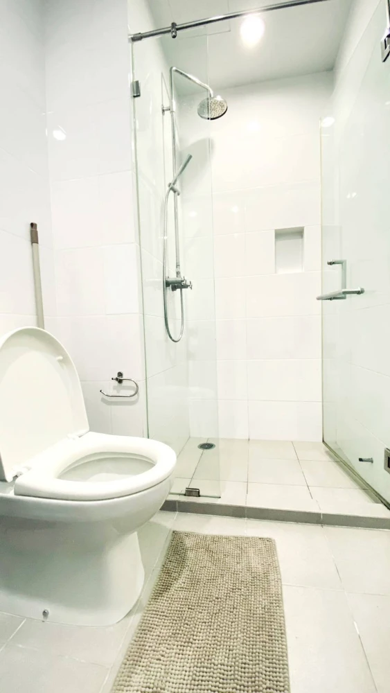 ให้เช่า Vertical Aree ใจกลางอารีย์ พื้นที่ใช้สอย พร้อมเฟอร์จัดเต็ม สนใจจองเลย