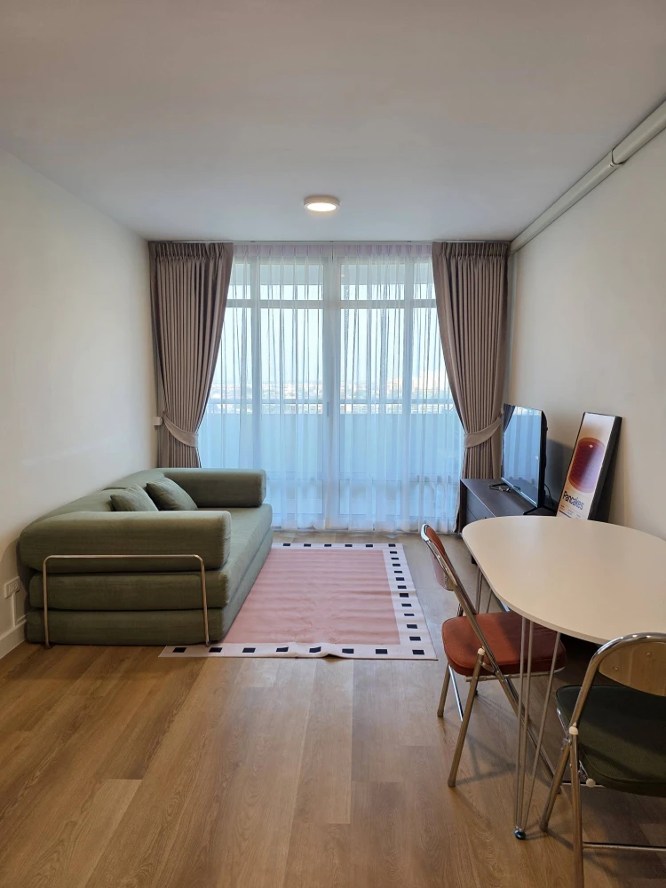 ให้เช่า Victoria Lakeview Condominium 2 ห้องนอน ชั้น 18 วิวทะเลสาบ แต่งครบ น่าอยู่ จองเลย