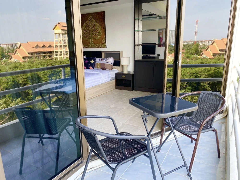 ให้เช่า View Talay Jomtien Condominium ห้องชั้นสูงพร้อมเข้าอยู่ เฟอร์พร้อม ห้องกว้างขวางอยู่สบาย จองเลย