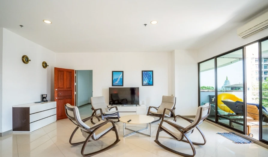 ให้เช่า View Talay Jomtien Condominium 2 ห้องนอน ชั้น 4 แต่งครบ น่าอยู่ จองเลย