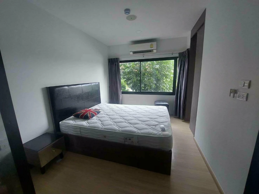 For rent: VIIA 7 Bangna by Apasiri, 1 bedroom, 1 bathroom, fully furnished, pool view. Don't miss out!