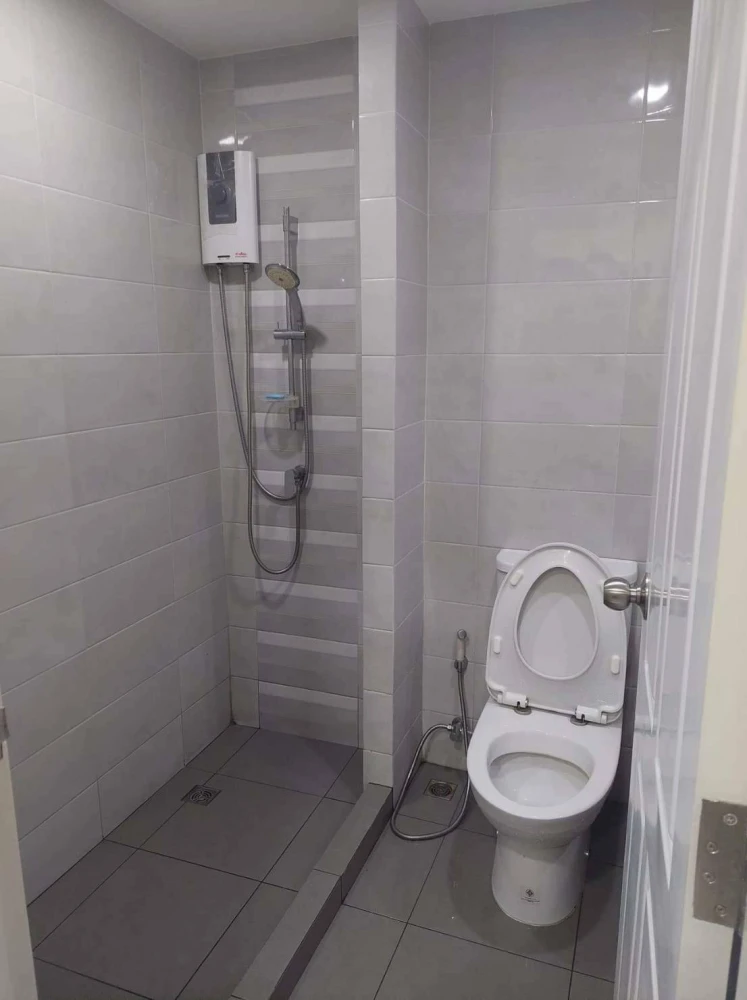 ให้เช่า VIIA 7 Bangna by Apasiri 1 ห้องนอน 1 ห้อวน้ำ เฟอร์นิเจอร์ครบครัน เห็นวิวสระว่ายน้ำ พลาดแล้วจะเสียใจ