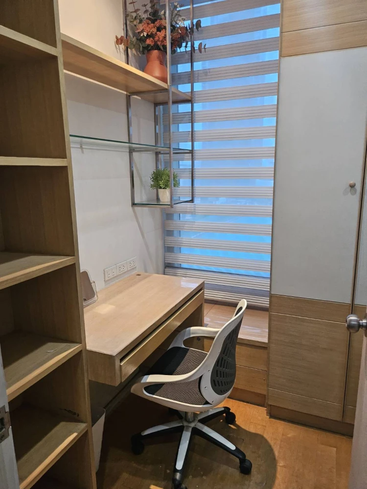 ให้เช่า Villa Rachatewi ห้องกว้างพื้นที่ใช้สอยเยอะ ตกแต่งคุมโทนลายไม้สุดปัง จองเลย