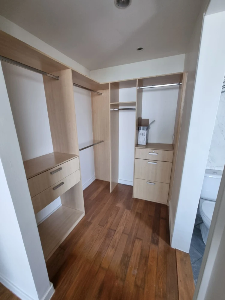 ให้เช่า Watermark Chaophraya River 2 ห้องนอน พื้นที่ใช้สอยเยอะ ทำเลดีสุดปัง วิวสวย ไม่บล็อค รีบจองเลย