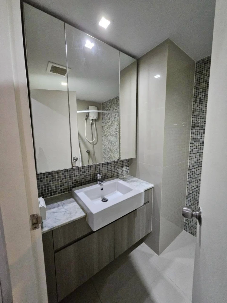 ให้เช่า WE Condo ชั้น 8 ห้องแต่งครบ น่าอยู่ สนใจรีบจองเลย ห้ามพลาด