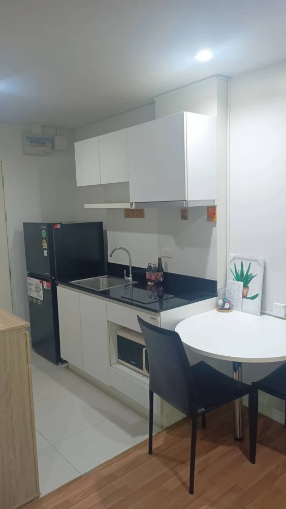 ให้เช่า WE Condo ห้องน่าอยู่ ชั้น 8 มาพร้อมสิ่งอำนวยความสะดวกครบครัน พลาดแล้วจะเสียใจ