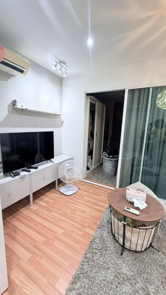 ให้เช่า WE Condo ห้องน่าอยู่ พร้อมเฟอร์ + เครื่องใช้ไฟฟ้าครบ จองเลย ห้ามพลาด +++