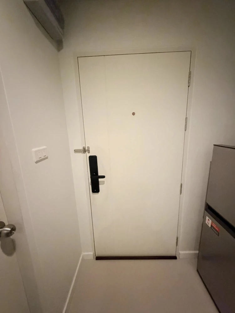 ให้เช่า WE Condo ห้องพร้อมอยู่ เฟอร์พร้อม จองเลย