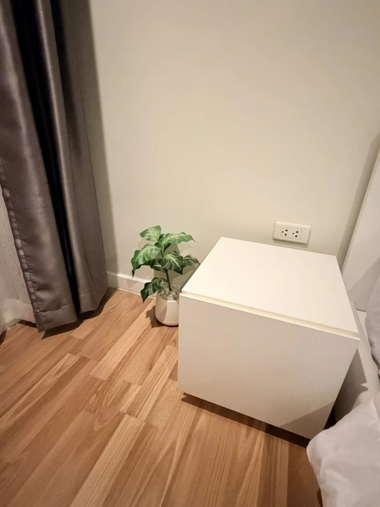 ให้เช่า WE Condo ห้องพร้อมอยู่ เฟอร์พร้อม จองเลย