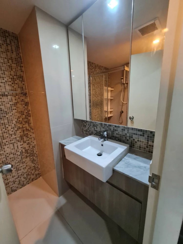 ให้เช่า! We Condo  ห้อง 427 ตึก E  เครื่องใช้ไฟฟ้าครบ พร้อมเข้าอยู่!!