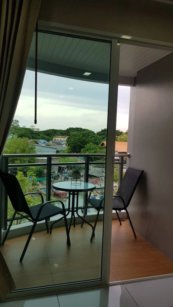 ให้เช่า Whale Marina Condo ห้องน่าอยู่ มาพร้อมเฟอร์นิเจอร์และเครื่องใช้ไฟฟ้าครบครัน รีบจองเลยจ้า