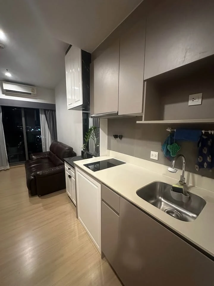 ให้เช่า Whizdom connect Sukhumvit ห้องน่าอยู่ ชั้นสูง ลมดี พร้อมเฟอร์ จองเลย