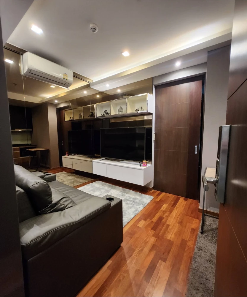 ให้เช่า Wish Signature Midtown Siam ห้องน่าอยู่ ชั้นสูง เฟอร์พร้อม จองเลย