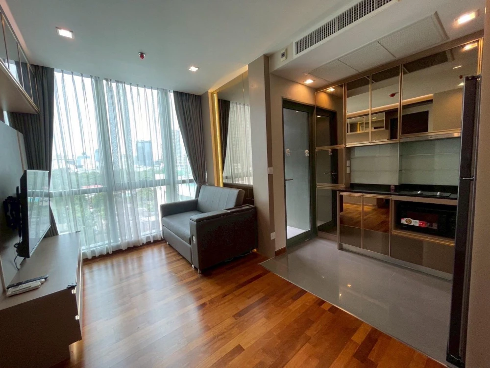 ให้เช่า  Wish Signature Midtown Siam ห้องน่าอยู่ มีลิฟต์ส่วนตัว มองเห็นวิวสวย ไม่บล็อค จองเลย
