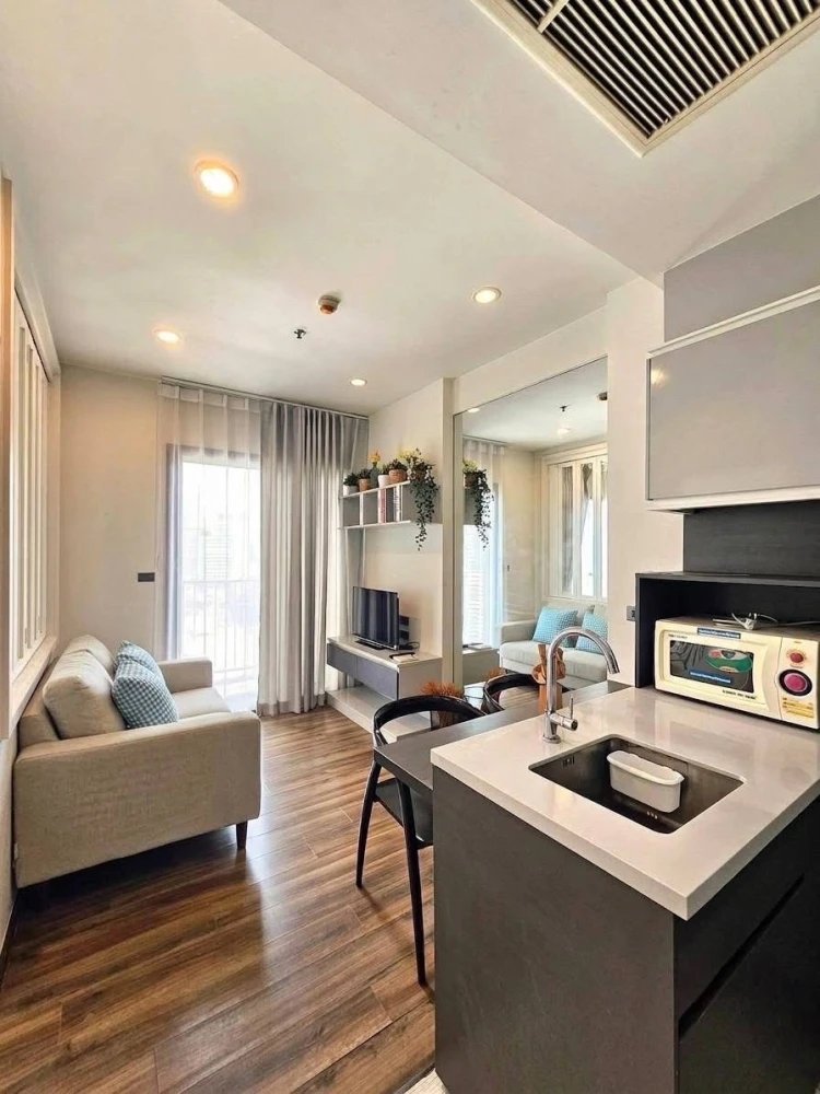 ให้เช่า WYNE Sukhumvit ชั้น 15 วิวเมือง โล่ง Fully Furnished สนใจจองเลย อย่ารอช้า