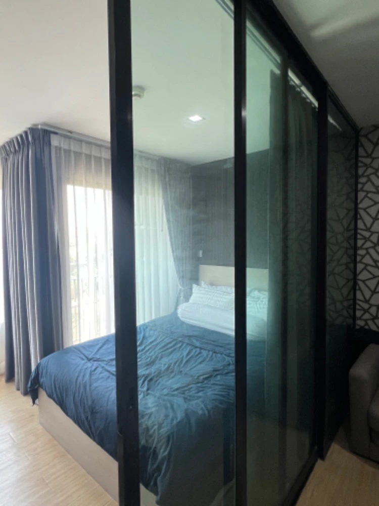 ให้เช่า Wynn Condo Phaholyothin 52 1 ห้องนอน ชั้น 4 ติดวอลเปเปอร์อย่งดี เฟอร์ครบ หิ้วกระเป๋าเข้าอยู่ได้เลยจ้า