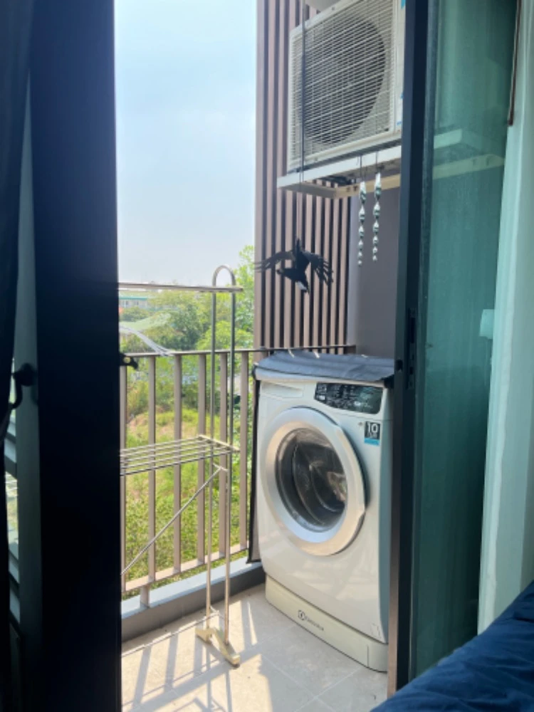 ให้เช่า Wynn Condo Phaholyothin 52 1 ห้องนอน ชั้น 4 ติดวอลเปเปอร์อย่งดี เฟอร์ครบ หิ้วกระเป๋าเข้าอยู่ได้เลยจ้า