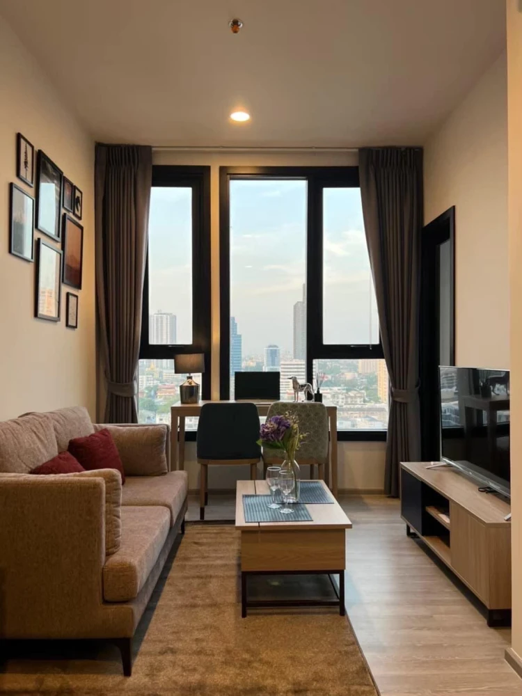 ให้เช่า XT Ekkamai 1 ห้องนอน 1 ห้องน้ำ เฟอร์นิเจอร์และสิ่งอำนวยความสะดวกครบครัน หิ้วกระเป๋าเข้าอยู่ได้เลยจ้า