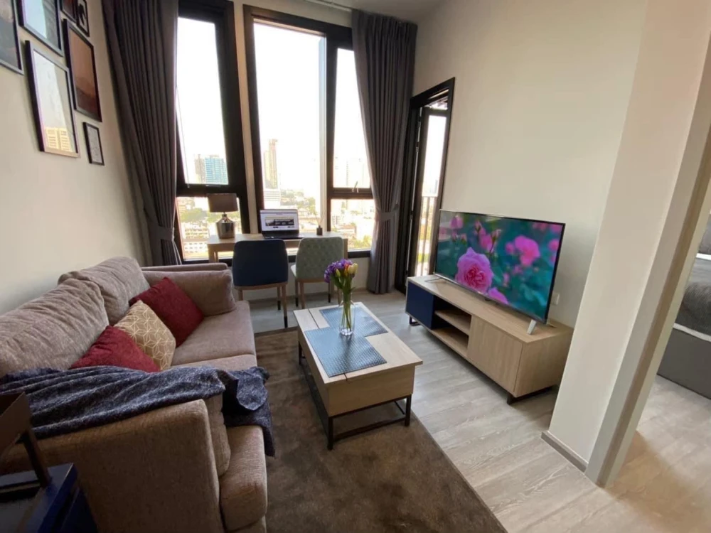 ให้เช่า XT Ekkamai 1 ห้องนอน 1 ห้องน้ำ เฟอร์นิเจอร์และสิ่งอำนวยความสะดวกครบครัน หิ้วกระเป๋าเข้าอยู่ได้เลยจ้า