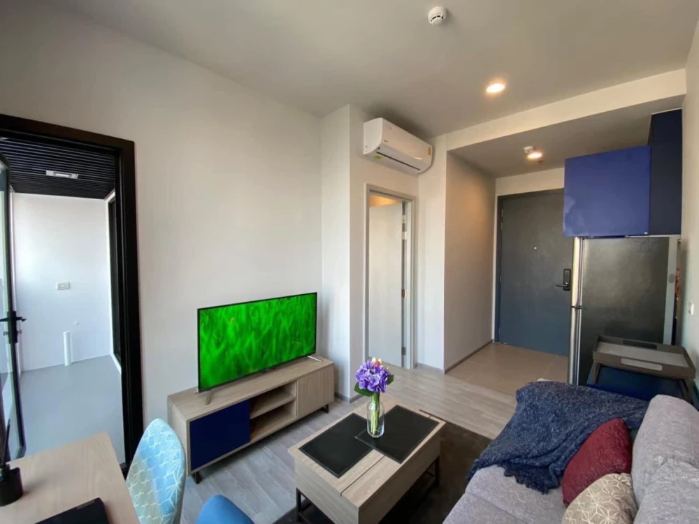 ให้เช่า XT Ekkamai 1 ห้องนอน 1 ห้องน้ำ เฟอร์นิเจอร์และสิ่งอำนวยความสะดวกครบครัน หิ้วกระเป๋าเข้าอยู่ได้เลยจ้า