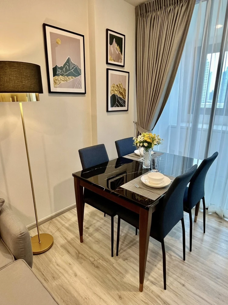 ให้เช่า XT Huaikhwang ห้องชั้นสูงน่าอยู่ เฟอร์พร้อม กว้างขวาง จองเลย