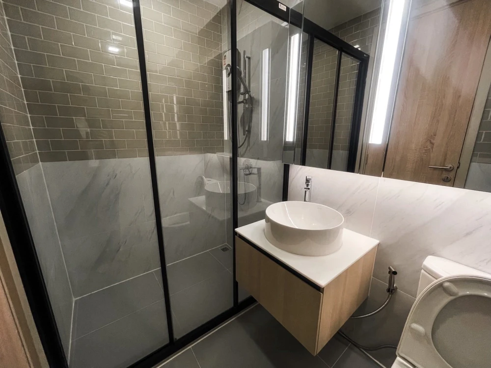 ให้เช่า XT Phayathai ห้องน่าอยู่ ตกแต่งคุมโทน ทำเลดี มาพร้อมเฟอร์และเครื่องใช้ไฟฟ้าครบชุด จองเลย