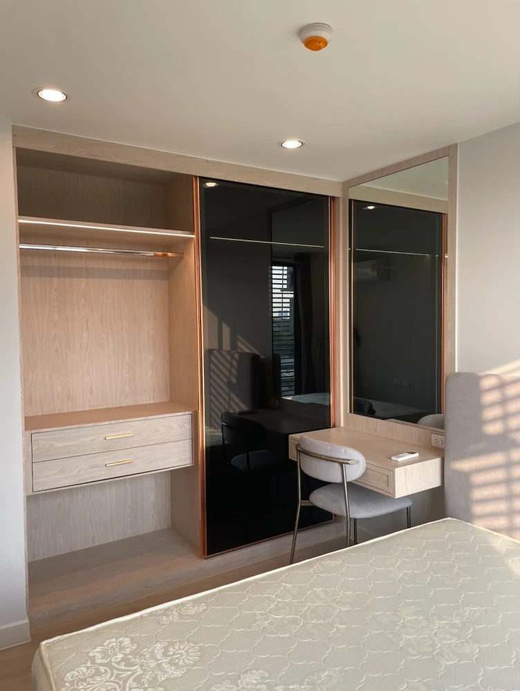 ให้เช่า Zelle Plus Sathorn-Ratchaphruek 1 ห้องนอน 1 ห้องน้ำ มาพร้อมเฟอร์ครบครัน ดีแบบนี้ห้ามพลาด