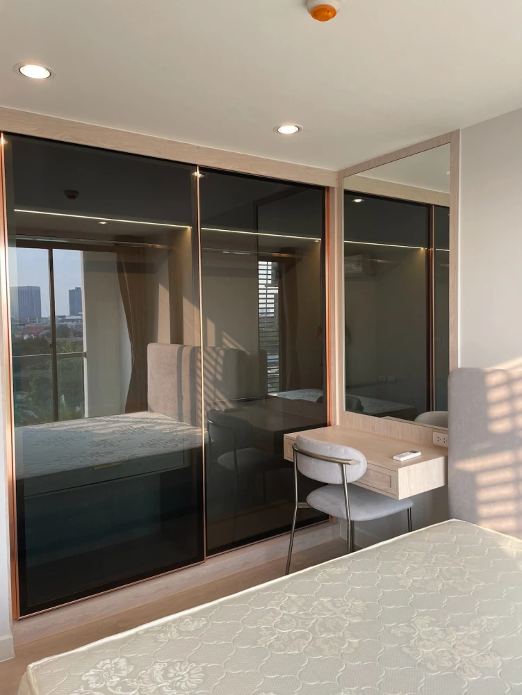 ให้เช่า Zelle Plus Sathorn-Ratchaphruek 1 ห้องนอน 1 ห้องน้ำ มาพร้อมเฟอร์ครบครัน ดีแบบนี้ห้ามพลาด