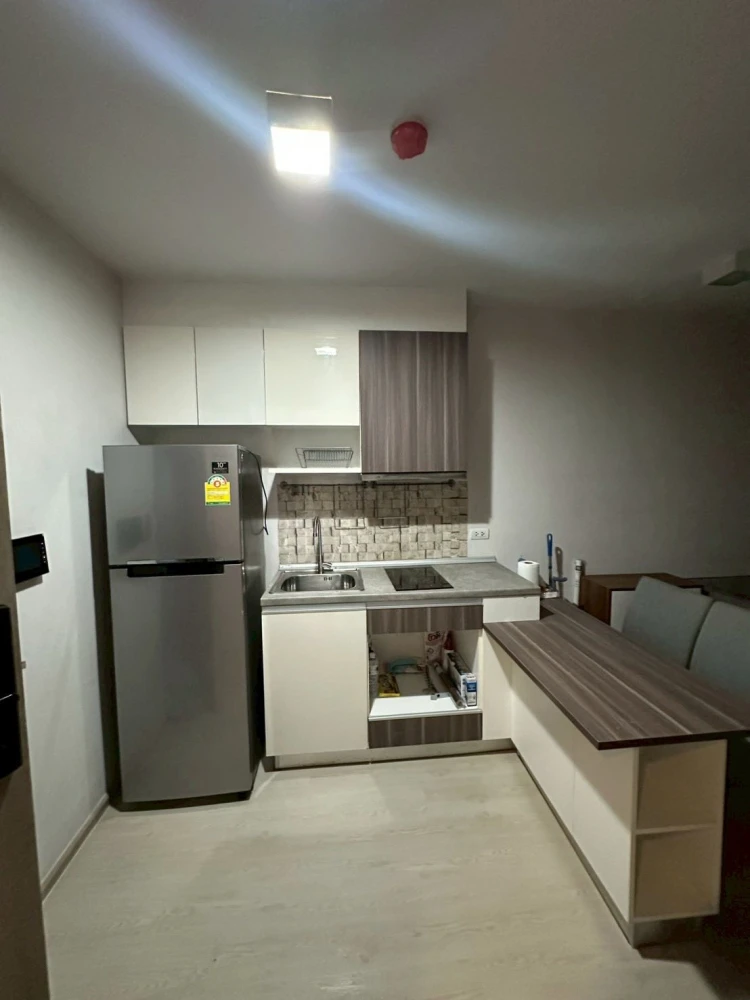 ให้เช่า Zelle Rattanathibet ห้องพร้อมอยู่ ราคาสบายกระเป๋า เฟอร์พร้อม จองเลย