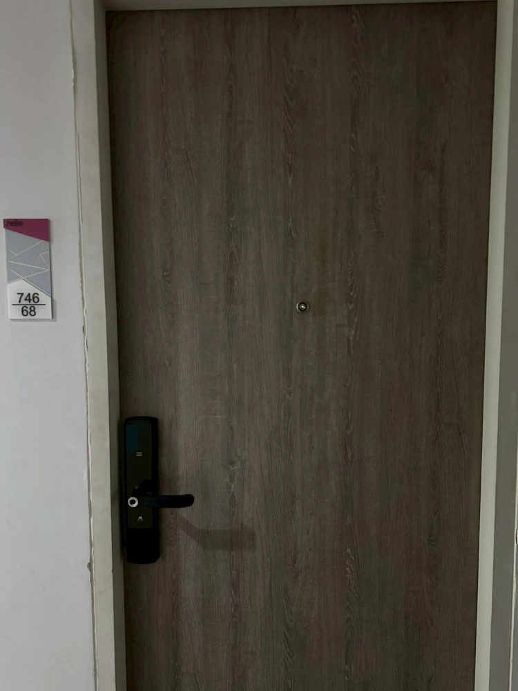 ให้เช่า Zelle Rattanathibet ห้องพร้อมอยู่ ราคาสบายกระเป๋า เฟอร์พร้อม จองเลย