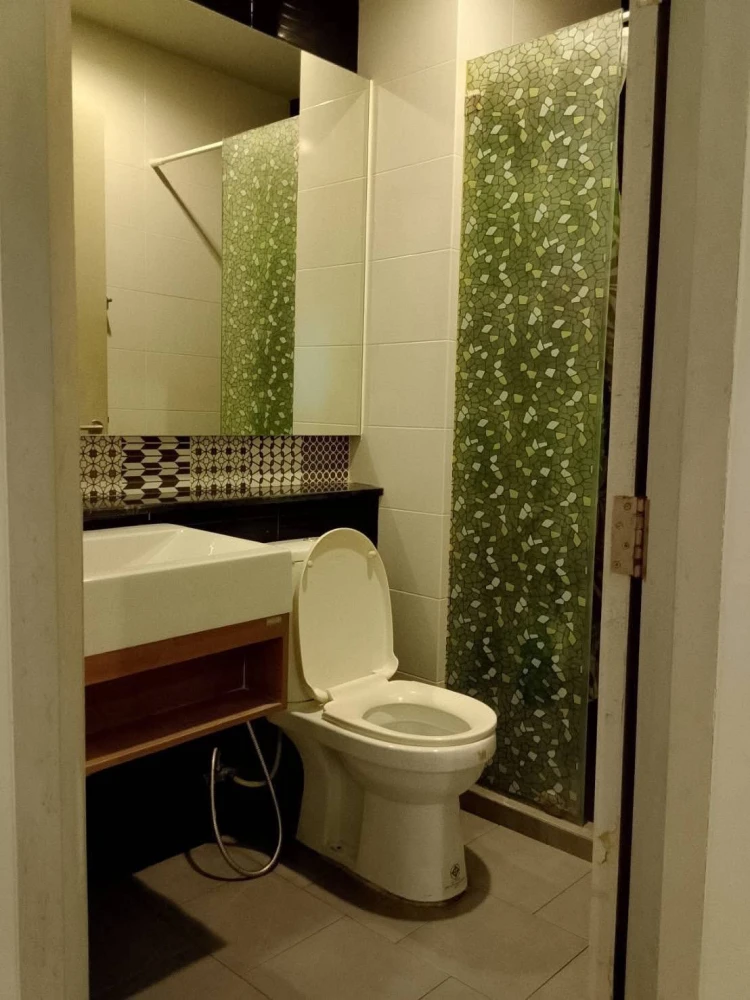 ให้เช่า Zelle Salaya ห้องพร้อมอยู่ เฟอร์พร้อ ราคาสบายกระเป๋า จองเลย