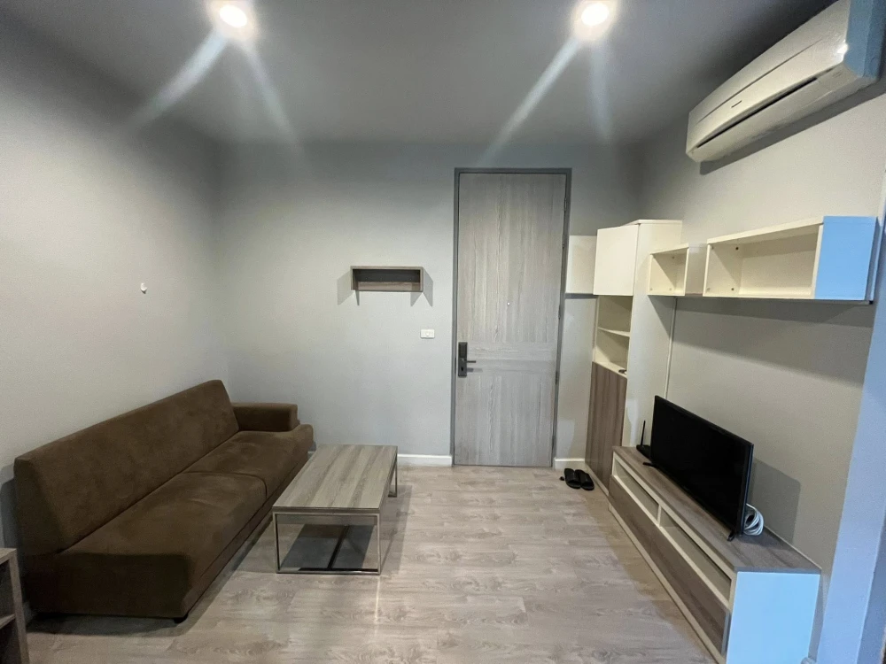 ให้เช่า Zelle Salaya Condo ห้องพร้อมอยู่ เฟอร์พร้อม กว้างขวาง จองเลย