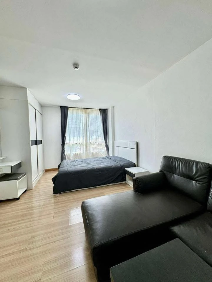 ให้เช่า Zoom Condo Place ชั้น 3 ห้องน่าอยู่ แต่งครบ สนใจจองเลย ห้ามพลาด