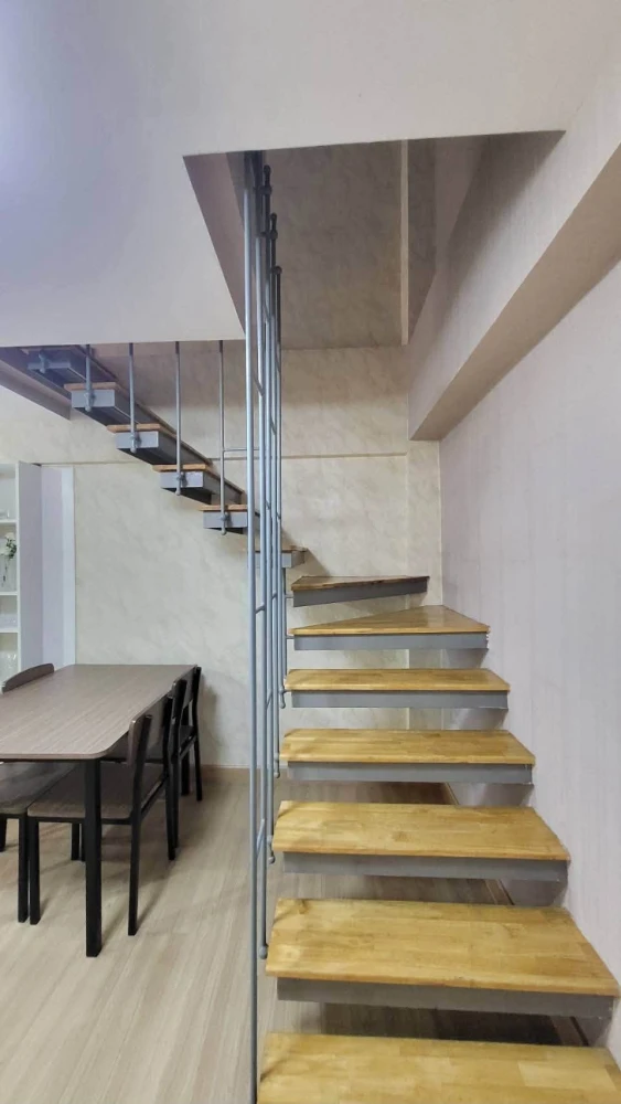 ให้เช่า Zoom Condo Place ชั้น 6 วิวดีมาก ตกแต่งสวย น่าอยู่ เฟอร์และเครื่องใช้ไฟฟ้าครบ หิ้วกระเป๋าเข้าอยู่ได้เลย