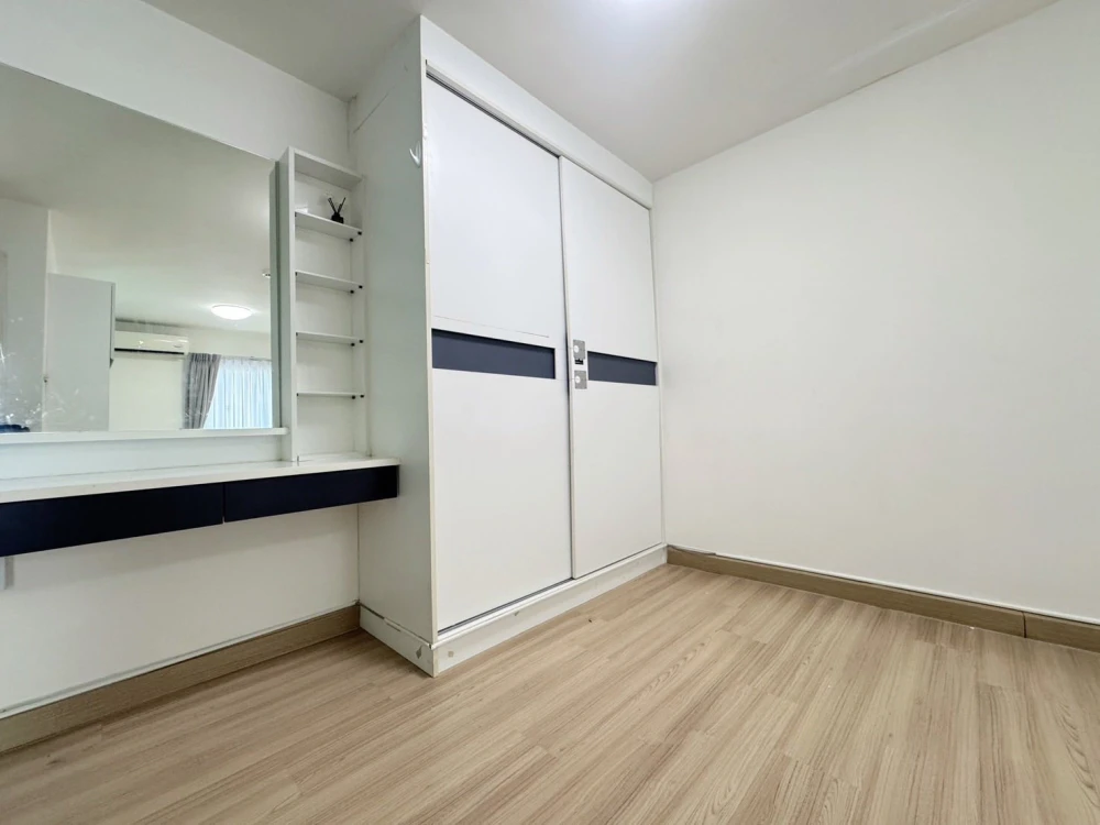 ให้เช่า Zoom Condo Place ห้อง Duplex ห้องแต่งครบ พร้อมอยู่ จองเลย ด่วนๆ