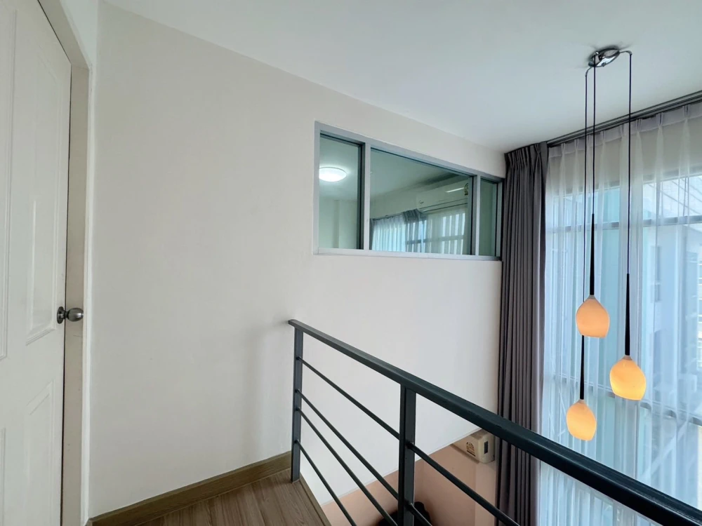 ให้เช่า Zoom Condo Place ห้อง Duplex ห้องแต่งครบ พร้อมอยู่ จองเลย ด่วนๆ