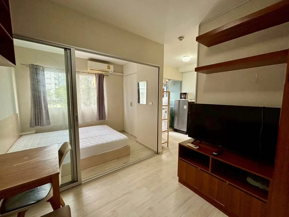 ให้เช่าPlum Condo Park Rangsit ห้องกั้นแยกอย่างดี ราคาอย่างโดน ครบจบที่เดียว มาจอเงลย อย่าพลาด