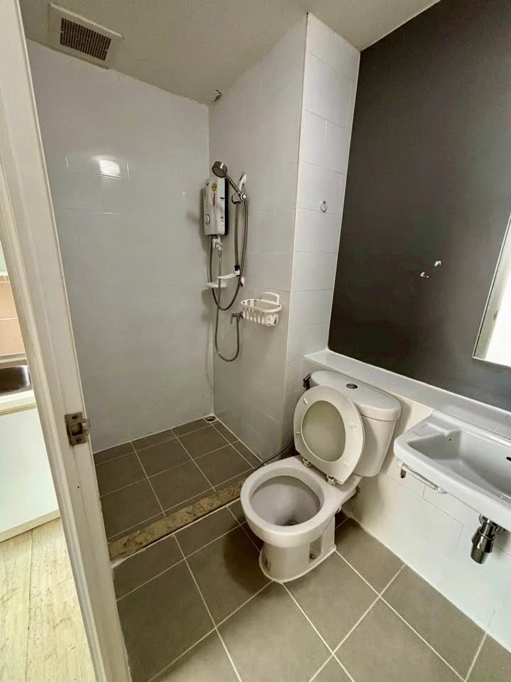 ให้เช่าPlum Condo Park Rangsit ห้องกั้นแยกอย่างดี ราคาอย่างโดน ครบจบที่เดียว มาจอเงลย อย่าพลาด