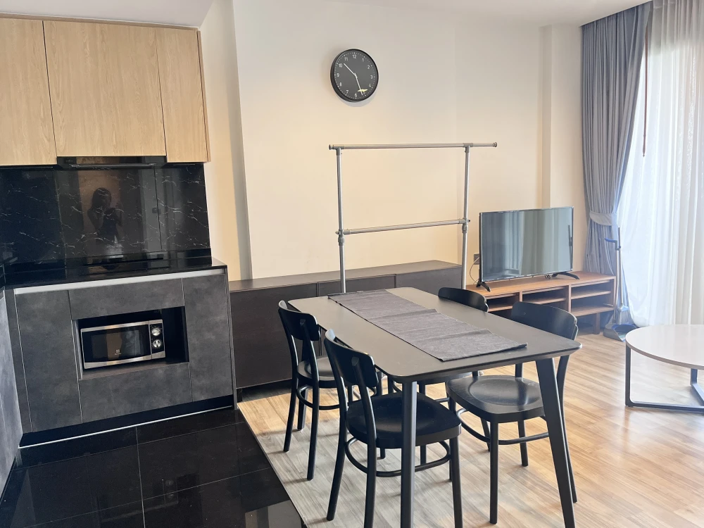 ให้เช่า...The Line Jatujak ***1 ห้องนอน วิวสวนจตุจักร เฟอร์ครบพร้อมอยู่ได้เลย!!