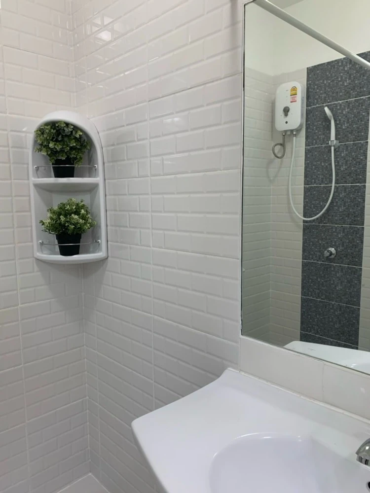 ให้เเช่า i-HOUSE Laguna Garden RCA ห้องพร้อมอยู่ เฟอร์ เครื่องใช้ไฟฟ้าครบ มาจองเลย