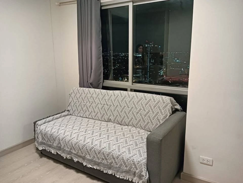 ให้เช่า Niche id @ Pakkret Station ห้องพร้อมอยู่ เฟอร์พร้อม เครื่องใช้ไฟฟ้าครบ ชั้นสูง จองเลย