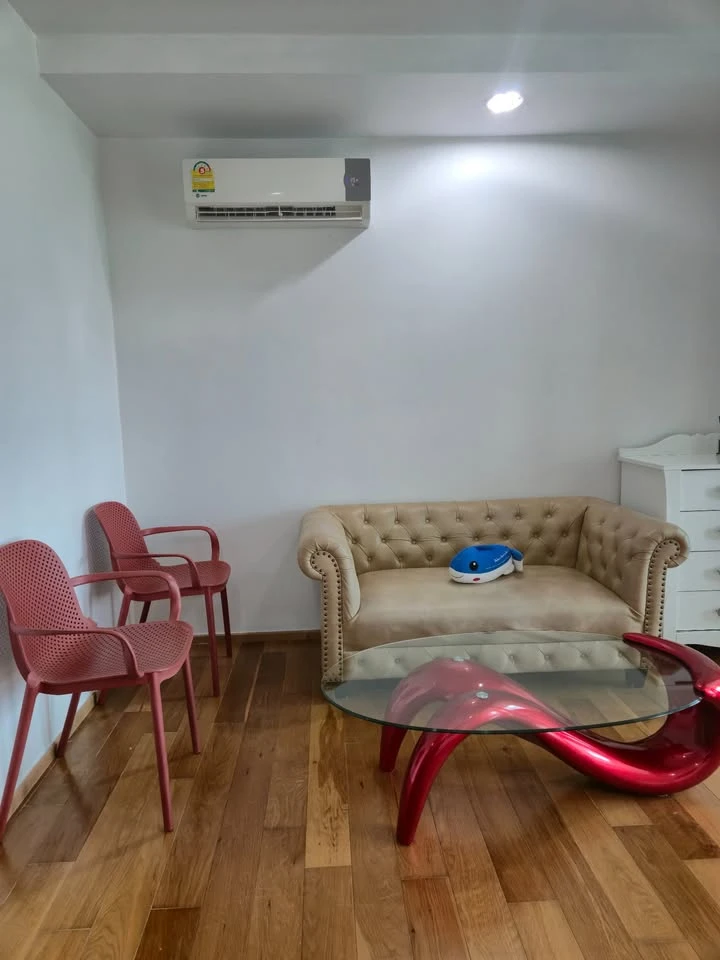 🏠🌃   คอนโดเเอ็บสเเตร็กส์ พหลโยธิน พาร์ค  🏠🌃