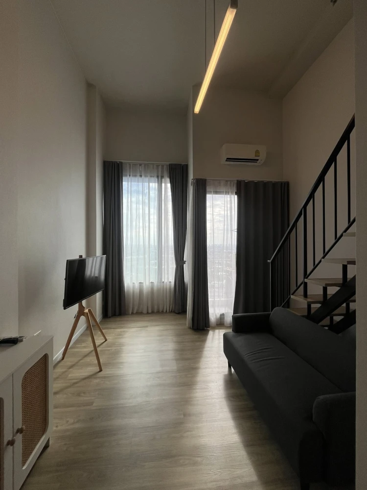 ✨ บลอสซั่ม คอนโด แอท แฟชั่น | LOFT เพดานสูง 4.4 ม. วิวเมืองชั้น 18