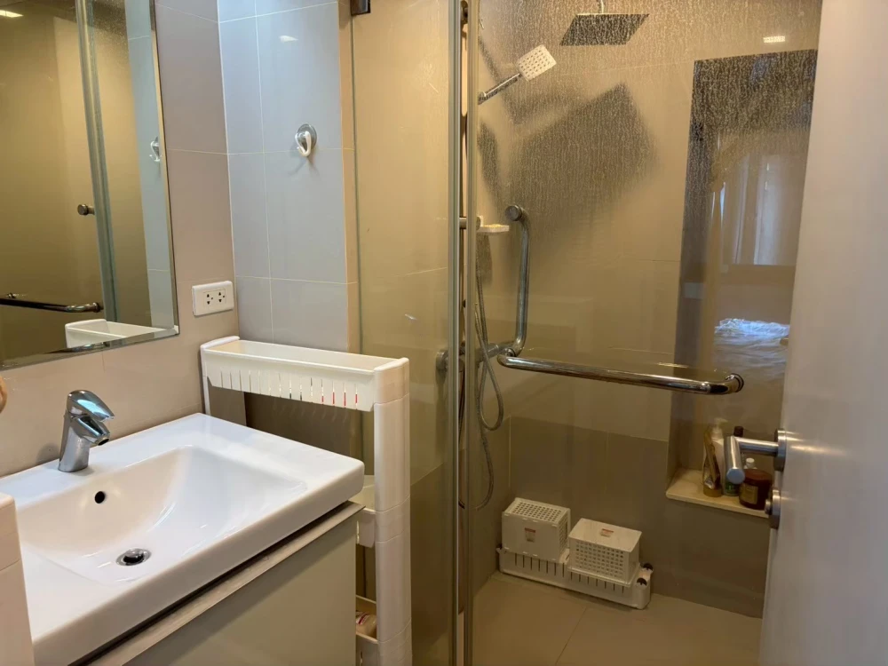 🌸🏙️ ฝากปล่อยเช่า Focus Ploenchit | ห้องสวย ใจกลางเมือง พร้อมอยู่! 🏙️🌸