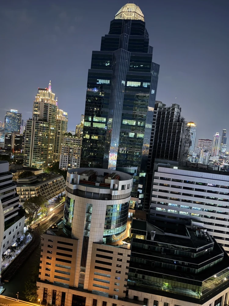 🐾 วิทยุ คอมเพล็กซ์ | Pet-Friendly ห้องกว้าง 85 ตร.ม. ใจกลางเพลินจิต