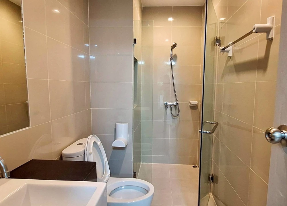 🌟🏙️ ให้เช่าคอนโดสุขุมวิท | ห้องรีโนเวทใหม่ ใกล้ BTS อุดมสุข พร้อมอยู่! 🏙️🌟