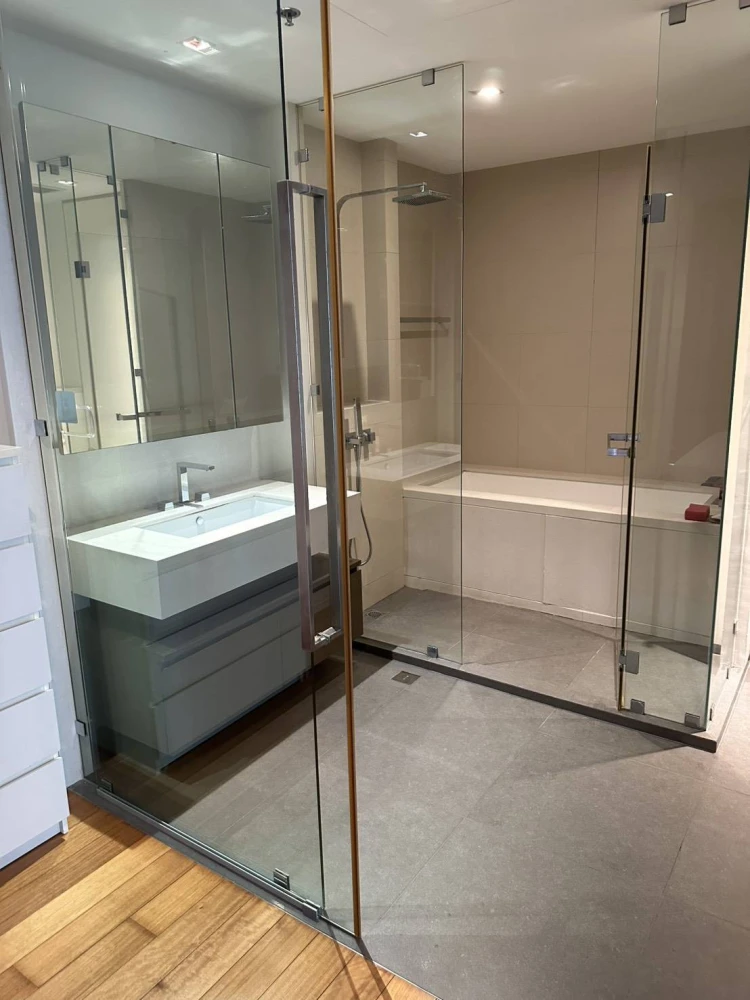 🎯 ให้เช่าคอนโดหรู เดอะริเวอร์ ใกล้ไอคอนสยาม พร้อมเข้าอยู่