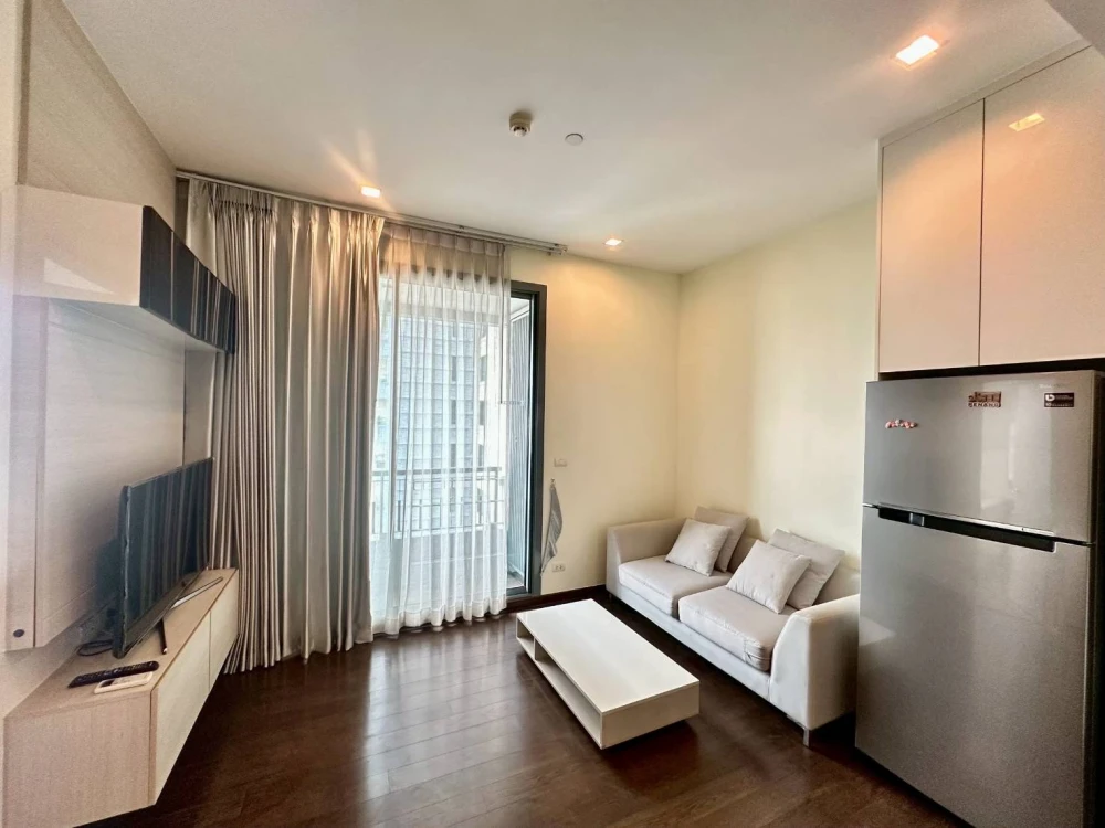 🏠🌃 ให้เช่า คอนโด คิว อโศก  🏠🌃